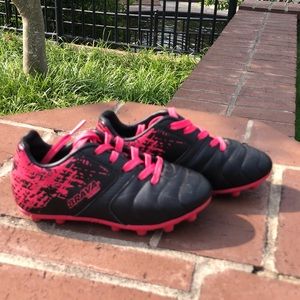 COPY - Brava Girls Pink/Black Soccer Cleats 11D